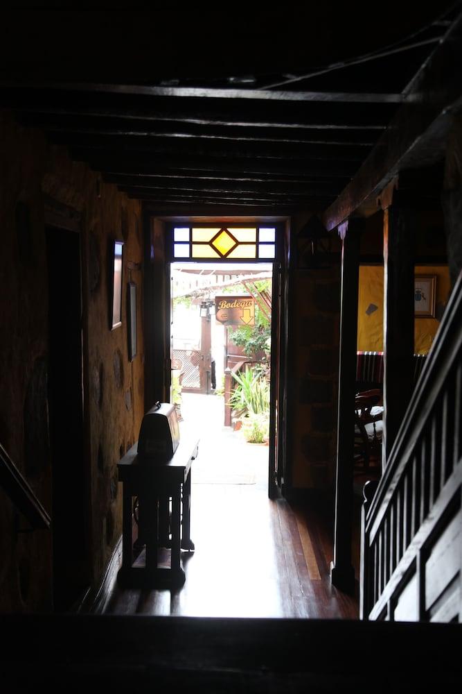 Fonda Central Costa Adeje  Exterior photo